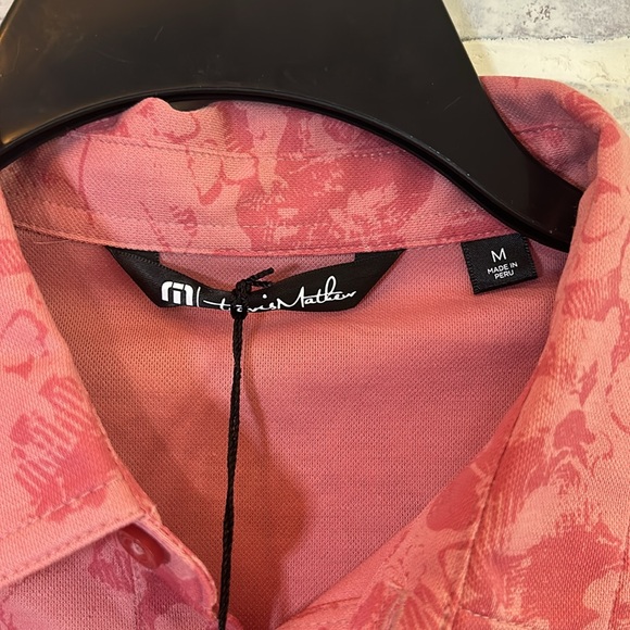 Travis Mathew Polo Shirt Mens Medium Pink Floral Marbella Golf Short Sleeve NWT - Picture 8 of 8